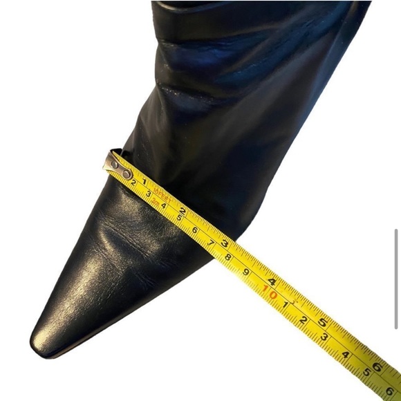 Stuart Weitzman stiletto boot, 7.5 - Picture 12 of 13